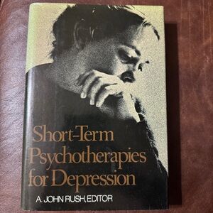 Short-Term Psychotherapies for Depression - Hardcover Book